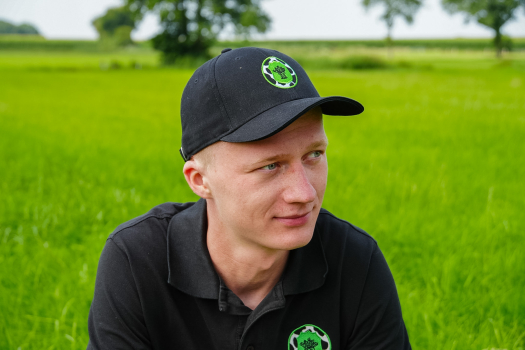 Cap