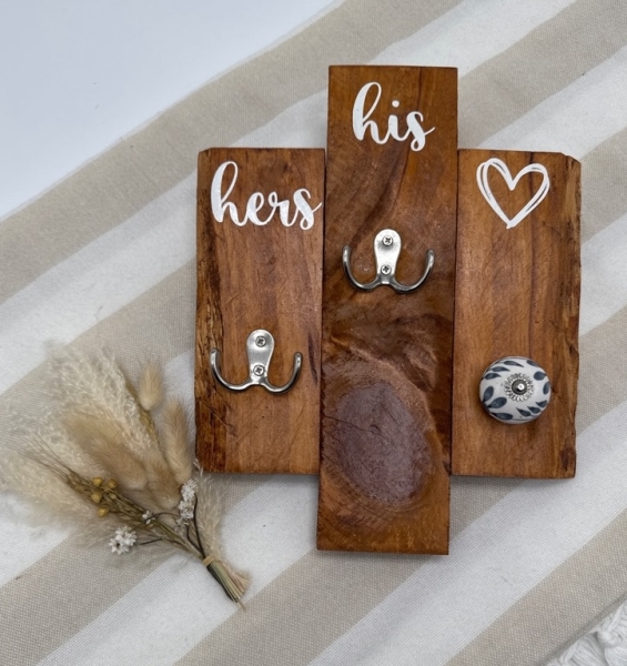 Holzfarben (neu) mit weißer Schrift